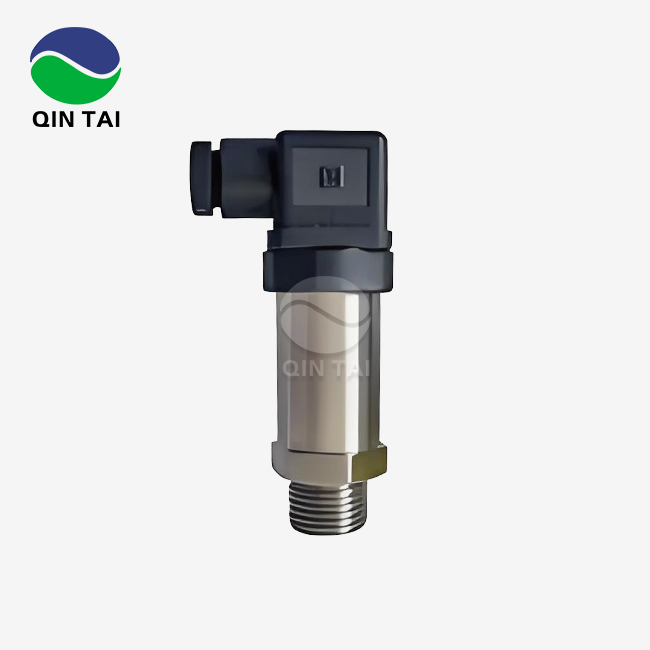 Diesel pressure transmitter